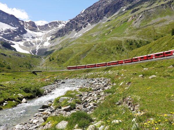Train mountains Switzerland